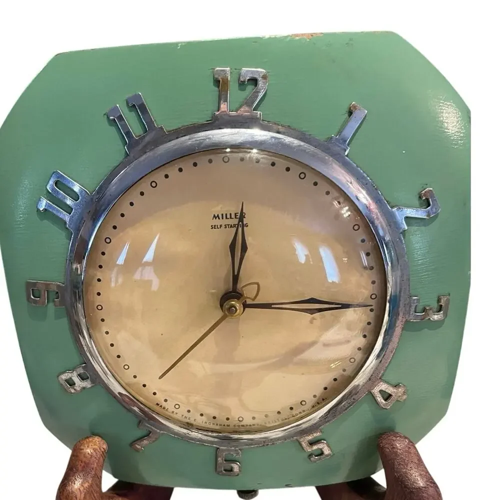 Vintage RARE HTF 1930’s Green Solid Wood Retro Art Deco Miller E. Ingraham USA